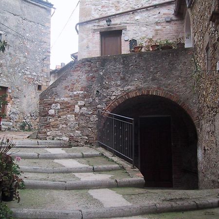 Locanda La Pieve Semproniano Exterior foto