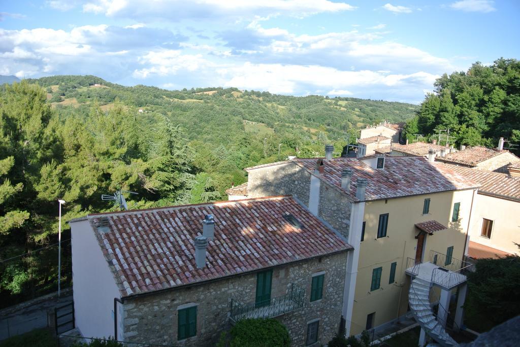 Locanda La Pieve Semproniano Exterior foto